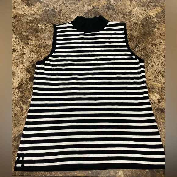 GUC White House Black Market sleeveless sweater size L - Picture 3 of 8